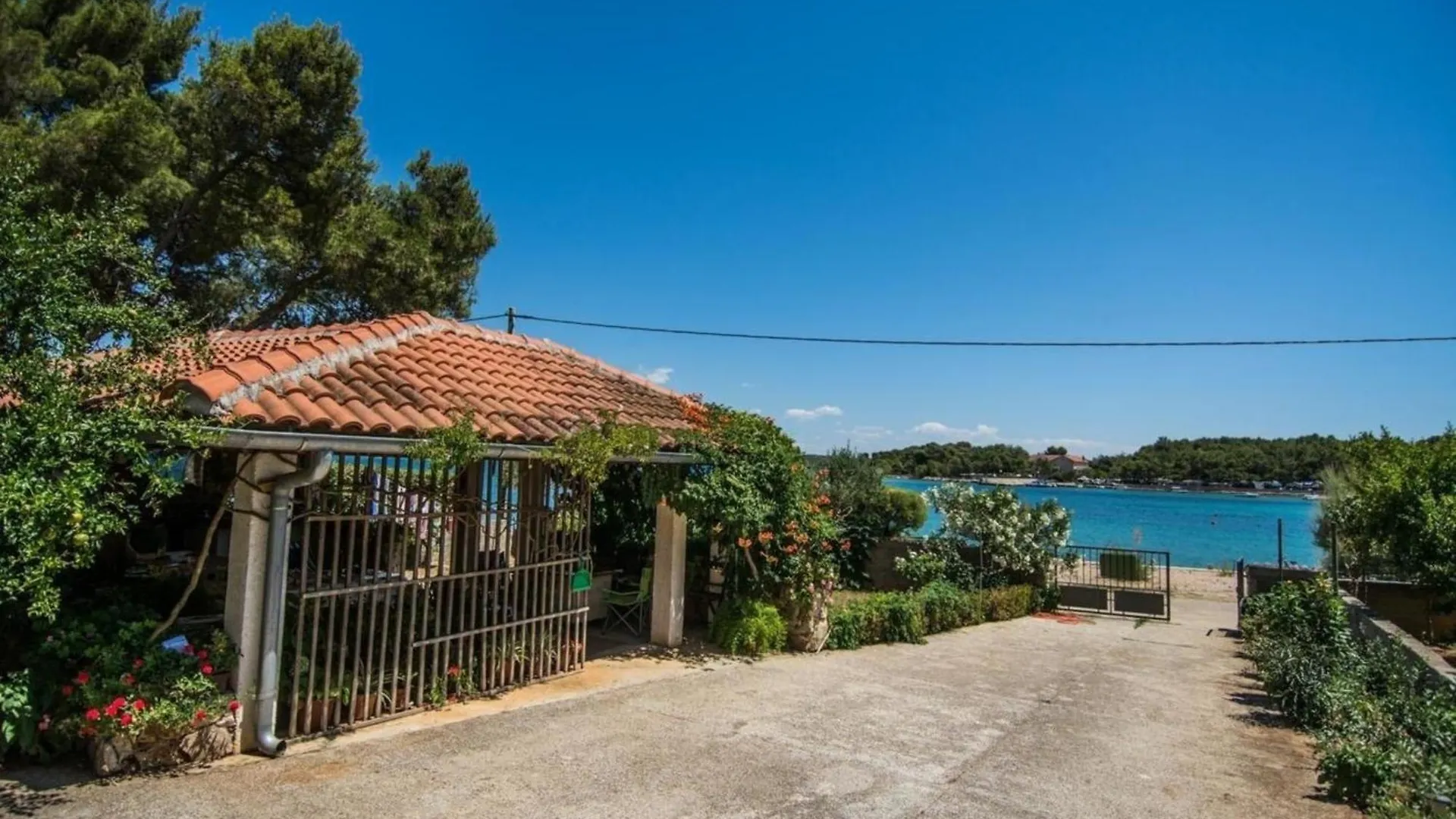 Studio Mit Herrlichem Meerblick Pasman Croatia